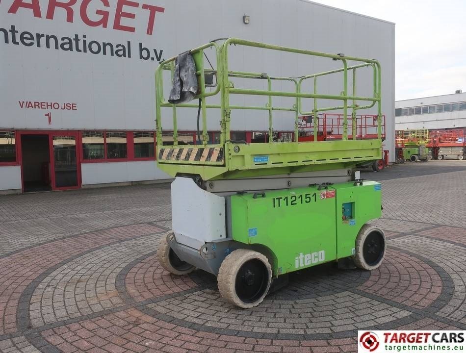 Iteco IT12151 Electric Scissor Work Lift 1380cm - Platforma foarfeca: Foto 1 Iteco IT12151 Electric Scissor Work Lift 1380cm - Platforma foarfeca: Foto 1