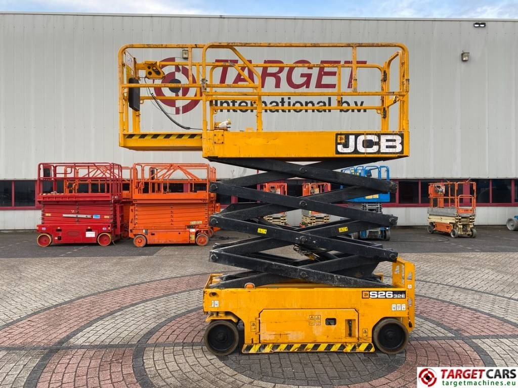 JCB S2632E Electric Scissor Work Lift 1010cm - Platforma foarfeca: Foto 5 JCB S2632E Electric Scissor Work Lift 1010cm - Platforma foarfeca: Foto 5