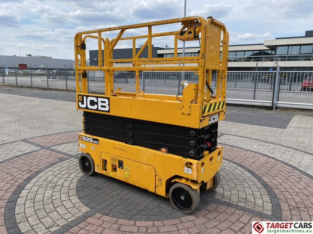JCB S2632E Electric Scissor Work Lift 1010cm - Platforma foarfeca: Foto 2 JCB S2632E Electric Scissor Work Lift 1010cm - Platforma foarfeca: Foto 2