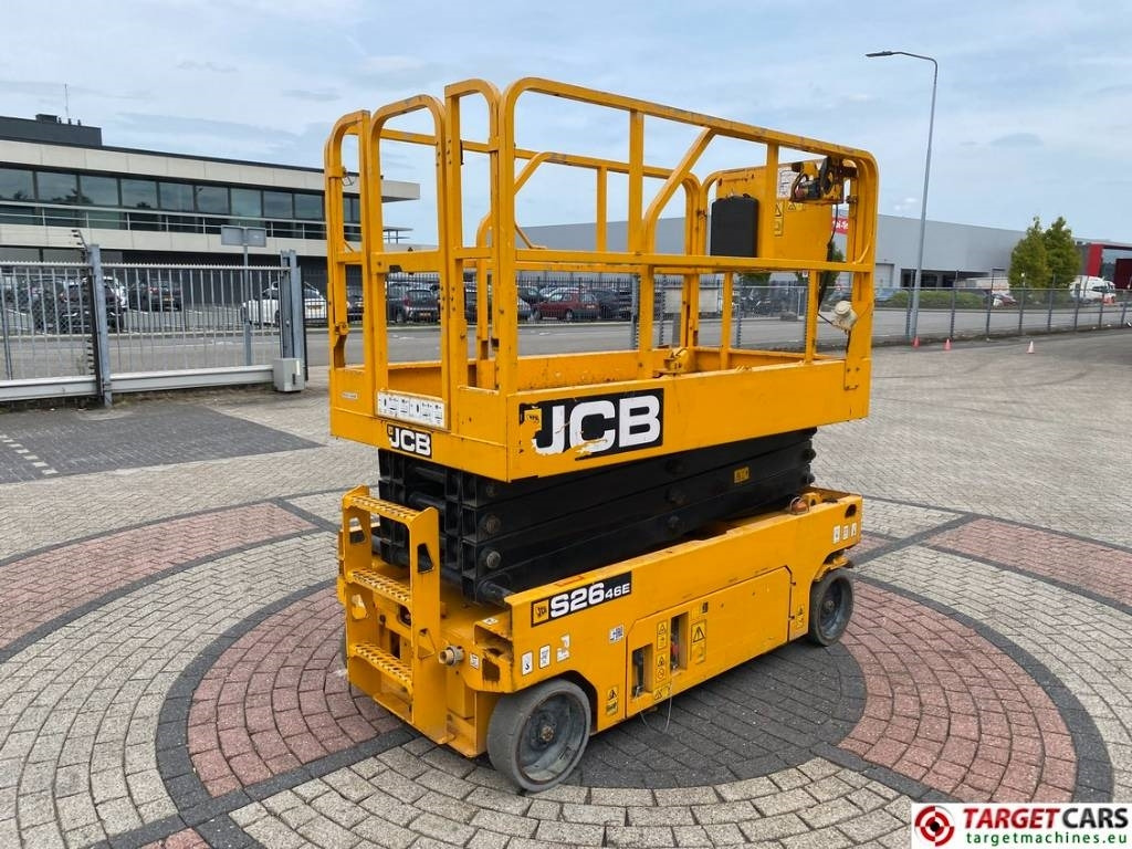 JCB S2646E Electric Scissor Work Lift 990cm - Platforma foarfeca: Foto 3 JCB S2646E Electric Scissor Work Lift 990cm - Platforma foarfeca: Foto 3