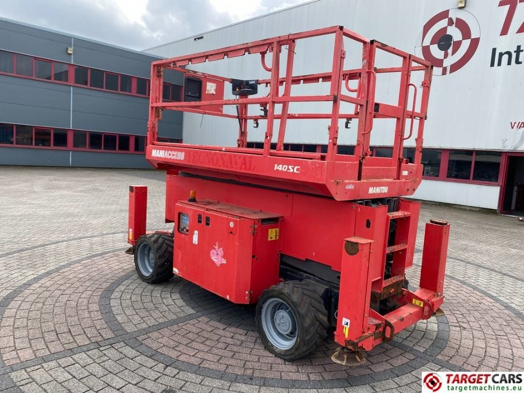 Manitou 140SC Diesel 4x4 Scissor Work Lift 1412cm - Platforma foarfeca: Foto 4 Manitou 140SC Diesel 4x4 Scissor Work Lift 1412cm - Platforma foarfeca: Foto 4