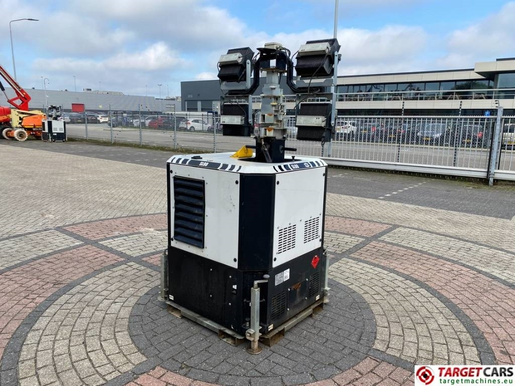 SMC SL80 Tower Light SL80K 4x300W Led - Turnul de iluminat: Foto 2 SMC SL80 Tower Light SL80K 4x300W Led - Turnul de iluminat: Foto 2