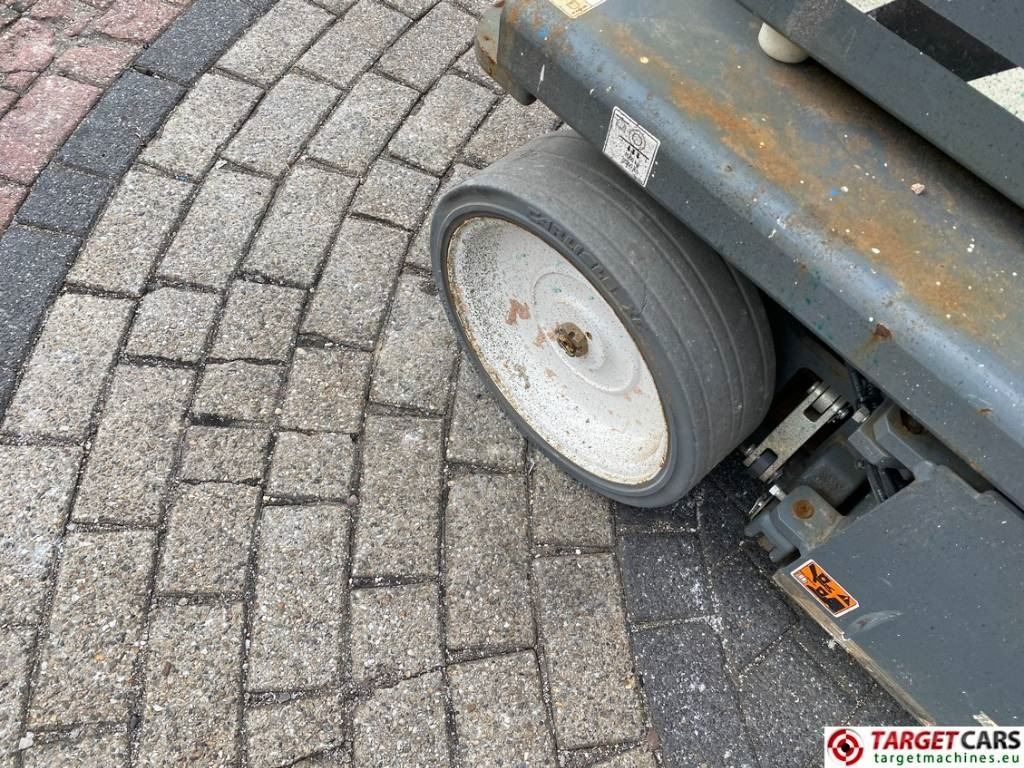 SkyJack SJ4732 Electric 4732 Scissor Work Lift 1165cm în leasing SkyJack SJ4732 Electric 4732 Scissor Work Lift 1165cm: Foto 24 SkyJack SJ4732 Electric 4732 Scissor Work Lift 1165cm în leasing SkyJack SJ4732 Electric 4732 Scissor Work Lift 1165cm: Foto 24