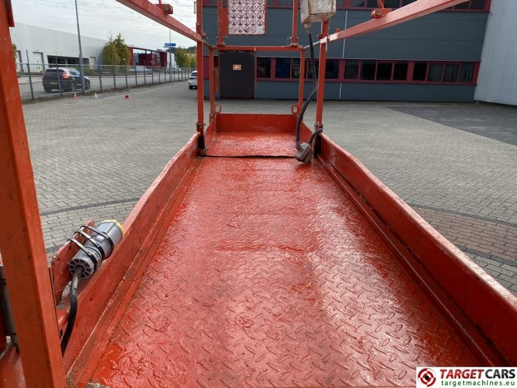 Platforma foarfeca SkyJack SJIII-3226 Electric 3226 Scissor Work Lift 990cm: Foto 8 Platforma foarfeca SkyJack SJIII-3226 Electric 3226 Scissor Work Lift 990cm: Foto 8