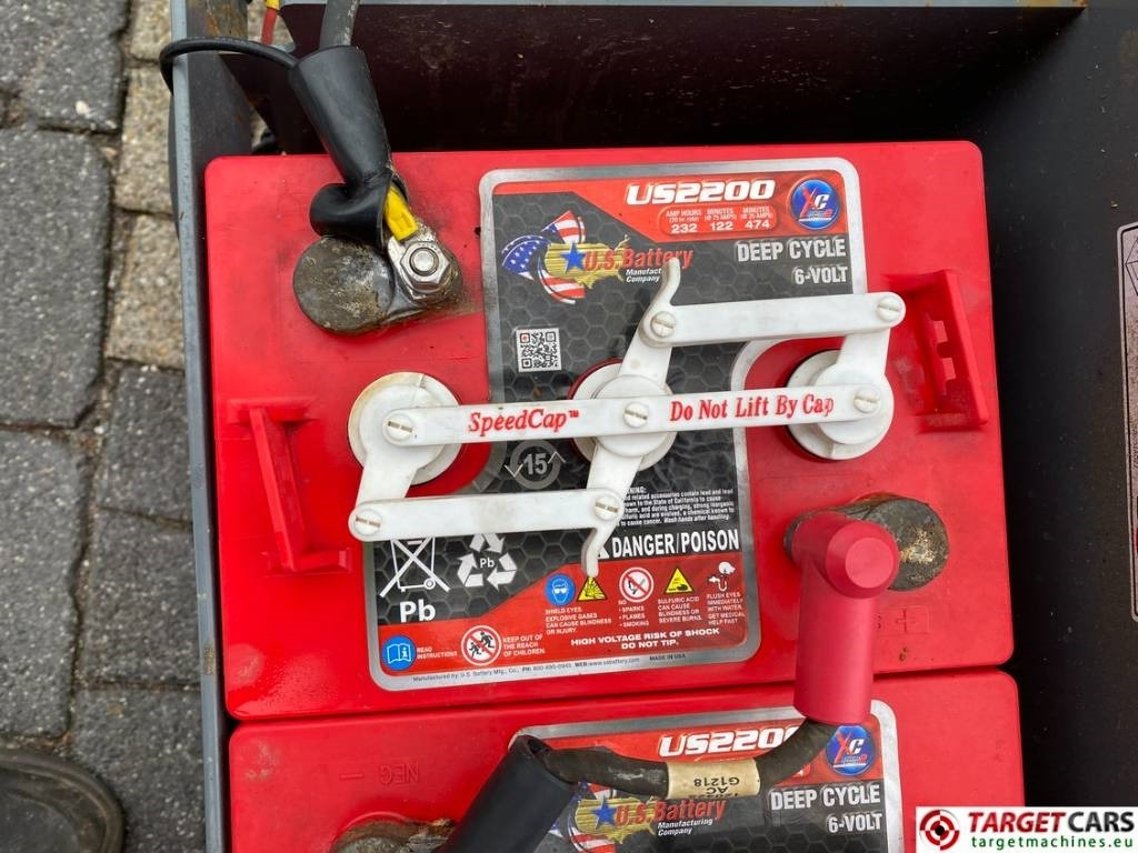 SkyJack SJIII-3226 Electric 3226 Scissor Work Lift 990cm în leasing SkyJack SJIII-3226 Electric 3226 Scissor Work Lift 990cm: Foto 17 SkyJack SJIII-3226 Electric 3226 Scissor Work Lift 990cm în leasing SkyJack SJIII-3226 Electric 3226 Scissor Work Lift 990cm: Foto 17