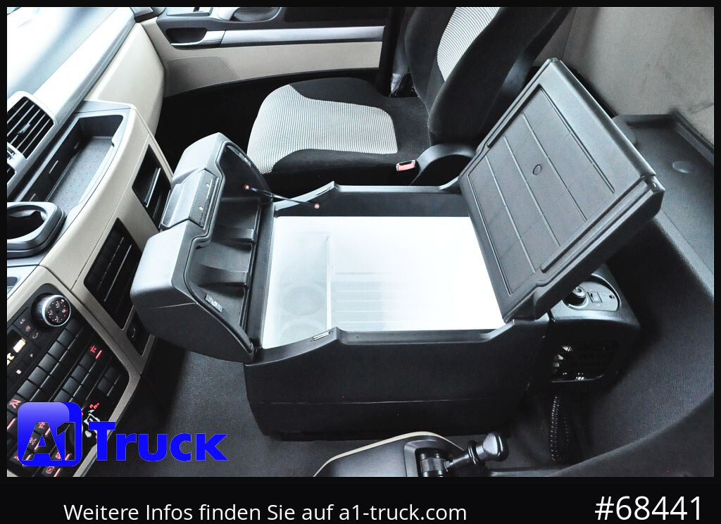 MAN TGS 18.360 , Heckfenster, Intarder, Rangier, neue Sattelplatte - Cap tractor: Foto 3 MAN TGS 18.360 , Heckfenster, Intarder, Rangier, neue Sattelplatte - Cap tractor: Foto 3