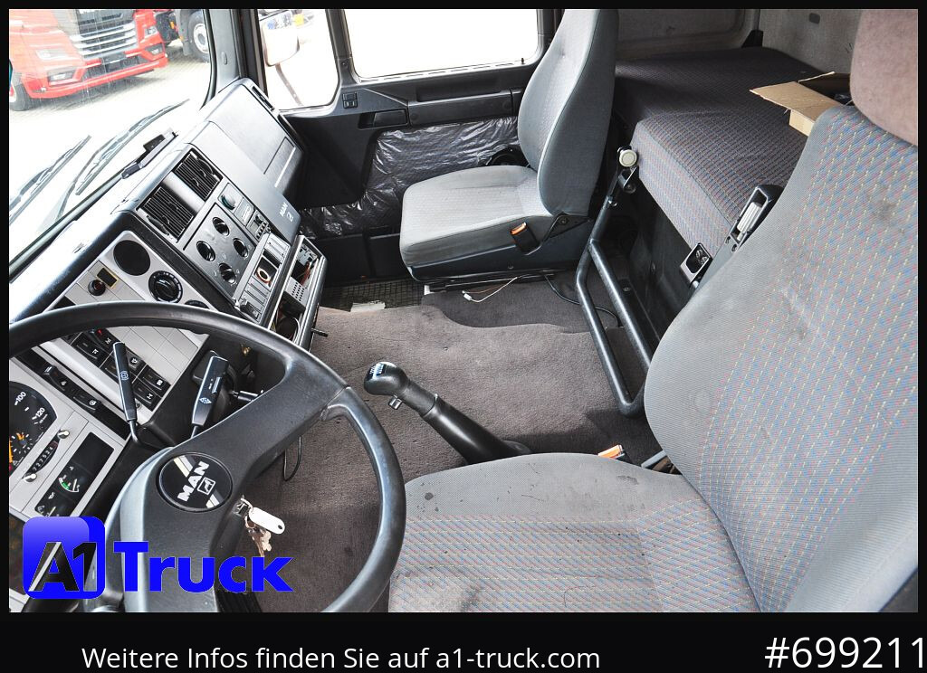 MAN MAN F 2000 26.464 Intarder Kran PK 15.500 Funk, - Camion platformă, Camion cu macara: Foto 5 MAN MAN F 2000 26.464 Intarder Kran PK 15.500 Funk, - Camion platformă, Camion cu macara: Foto 5