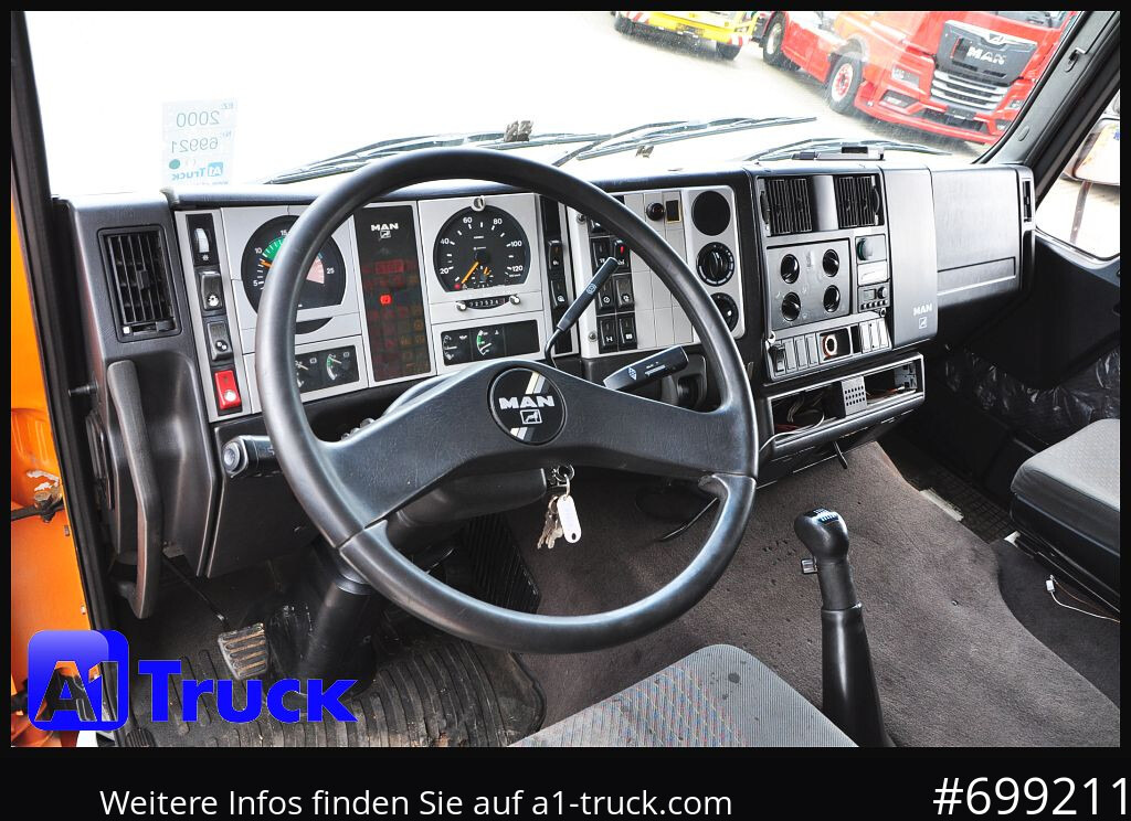 MAN MAN F 2000 26.464 Intarder Kran PK 15.500 Funk, - Camion platformă, Camion cu macara: Foto 4 MAN MAN F 2000 26.464 Intarder Kran PK 15.500 Funk, - Camion platformă, Camion cu macara: Foto 4