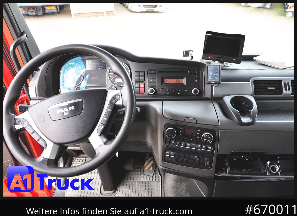 MAN TGX 26.400, Hiab Kran, Lenk-Liftachse, - Camion platformă, Camion cu macara: Foto 5 MAN TGX 26.400, Hiab Kran, Lenk-Liftachse, - Camion platformă, Camion cu macara: Foto 5