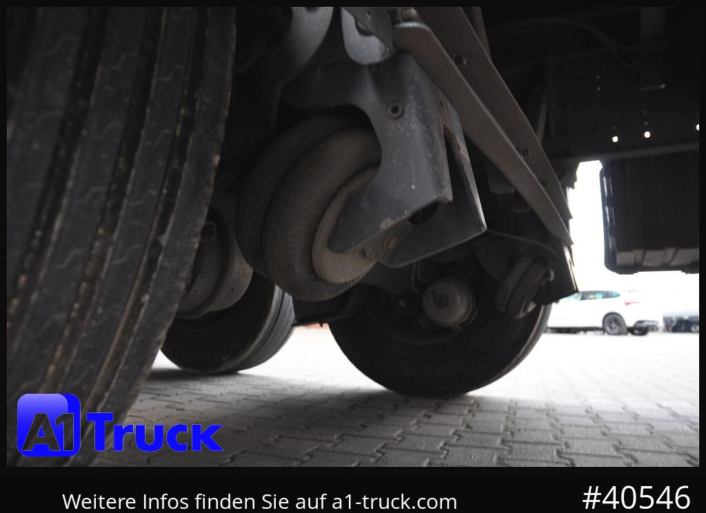 SCHMITZ S01, Speed Curtain, Getränke VDI 2700, Ladebordwand - Semiremorcă prelată: Foto 2 SCHMITZ S01, Speed Curtain, Getränke VDI 2700, Ladebordwand - Semiremorcă prelată: Foto 2