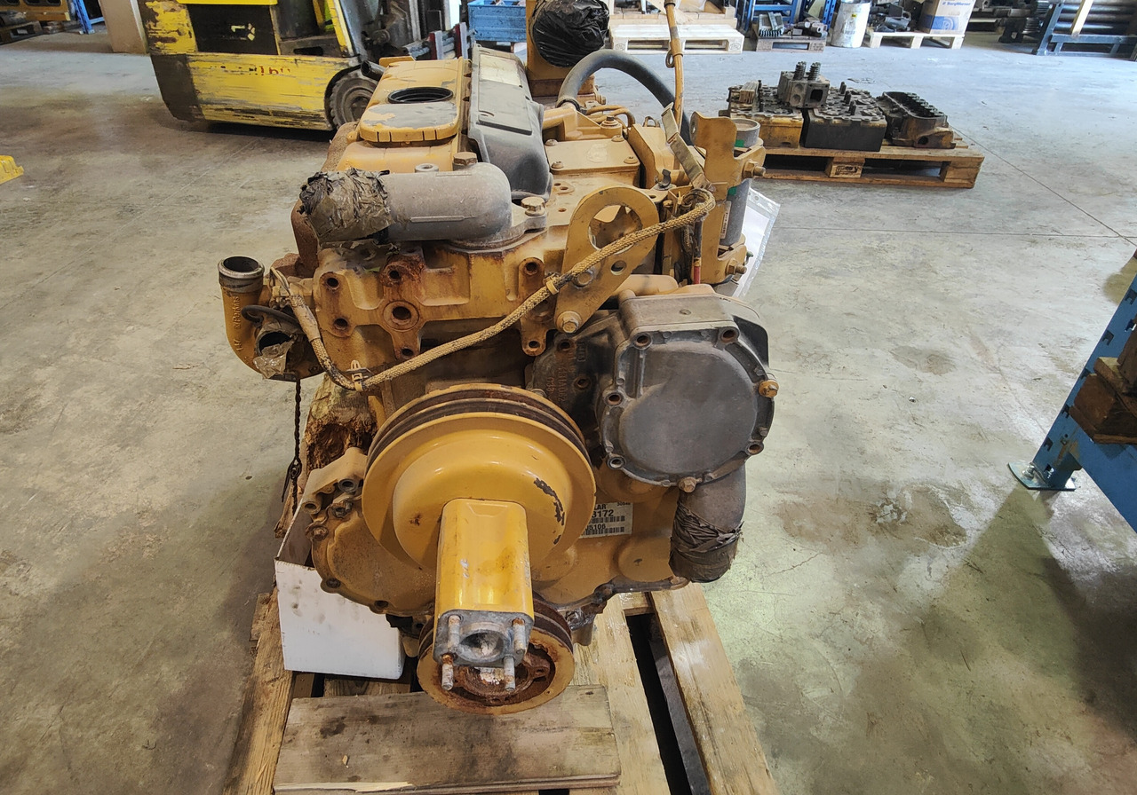 Caterpillar 3054E Motore 3054E - Motor şi piese pentru Utilaje constructii: Foto 2 Caterpillar 3054E Motore 3054E - Motor şi piese pentru Utilaje constructii: Foto 2