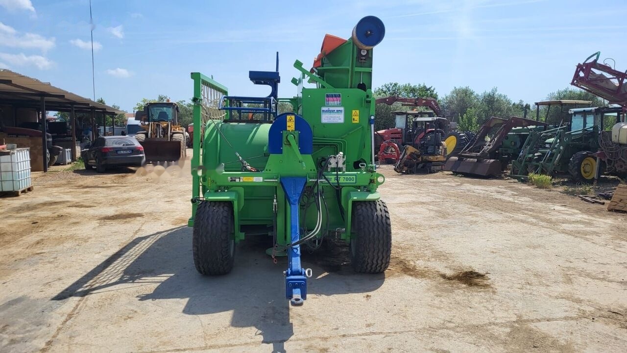 BUDISSA RT 7000 - Echipamente pentru furaje: Foto 1 BUDISSA RT 7000 - Echipamente pentru furaje: Foto 1