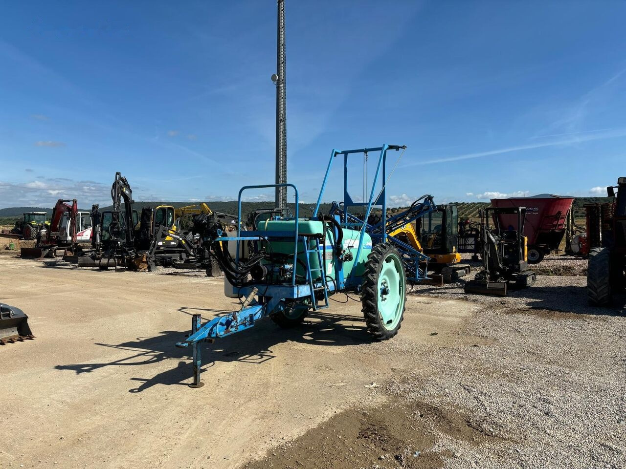 Berthoud ALBA AUTO 15 G 130 - Maşină de erbicidat tractata: Foto 1 Berthoud ALBA AUTO 15 G 130 - Maşină de erbicidat tractata: Foto 1