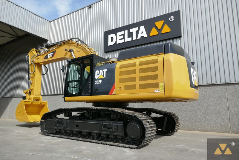 Caterpillar 352F - Excavator pe şenile: Foto 4 Caterpillar 352F - Excavator pe şenile: Foto 4