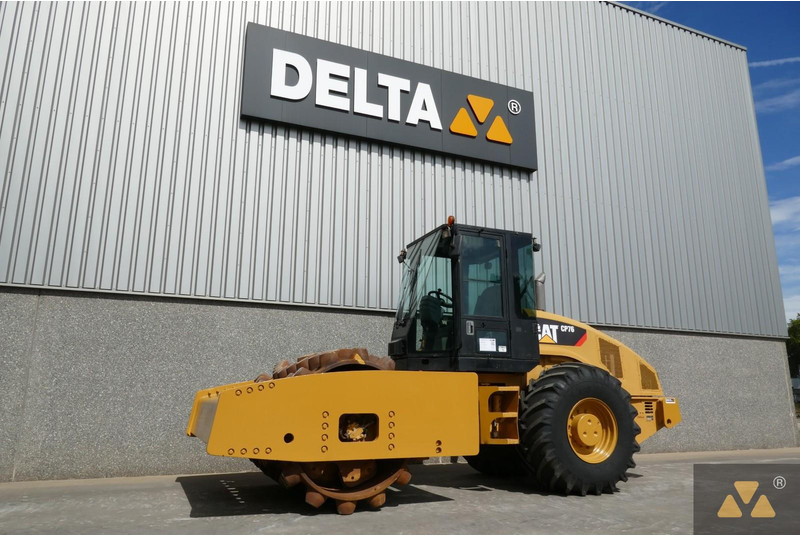 Caterpillar CP76 - Cilindru compactor: Foto 4 Caterpillar CP76 - Cilindru compactor: Foto 4