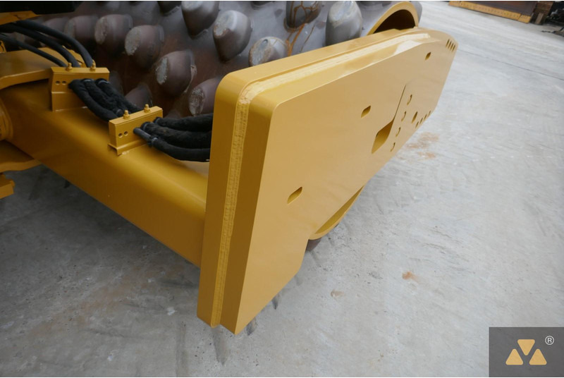 Cilindru compactor Caterpillar CP76: Foto 18