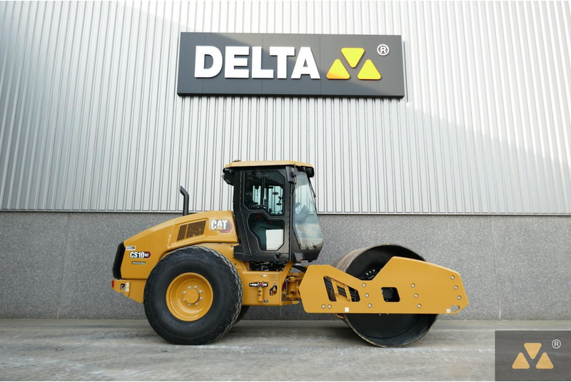 Caterpillar CS10GC - Cilindru compactor: Foto 2 Caterpillar CS10GC - Cilindru compactor: Foto 2