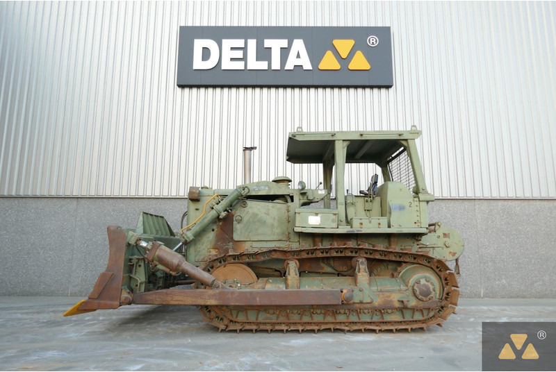Caterpillar D7F Ex-army - Buldozer: Foto 1 Caterpillar D7F Ex-army - Buldozer: Foto 1