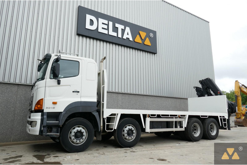 Hino 700FY crane - Camion cu macara: Foto 4 Hino 700FY crane - Camion cu macara: Foto 4