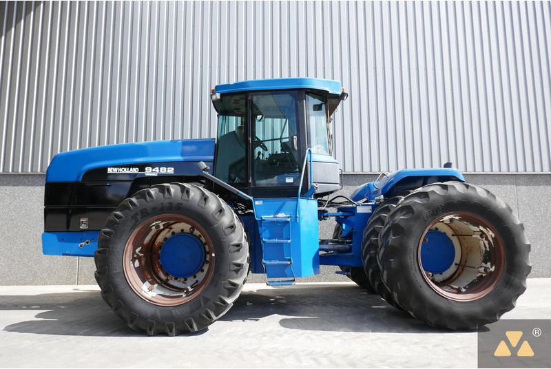 New Holland 9482 - Tractor agricol: Foto 1 New Holland 9482 - Tractor agricol: Foto 1