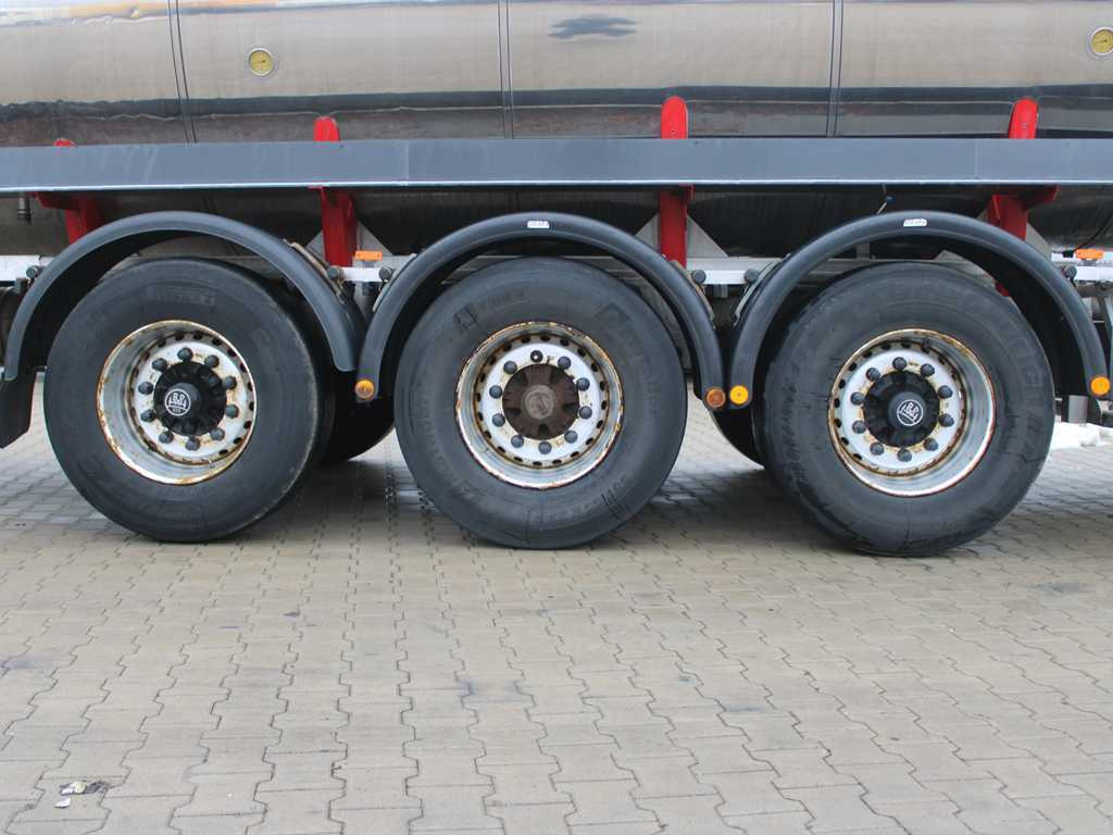 Semiremorcă cisternă Feldbinder TSA, LIFT AXLE, 32 m³: Foto 19 Semiremorcă cisternă Feldbinder TSA, LIFT AXLE, 32 m³: Foto 19