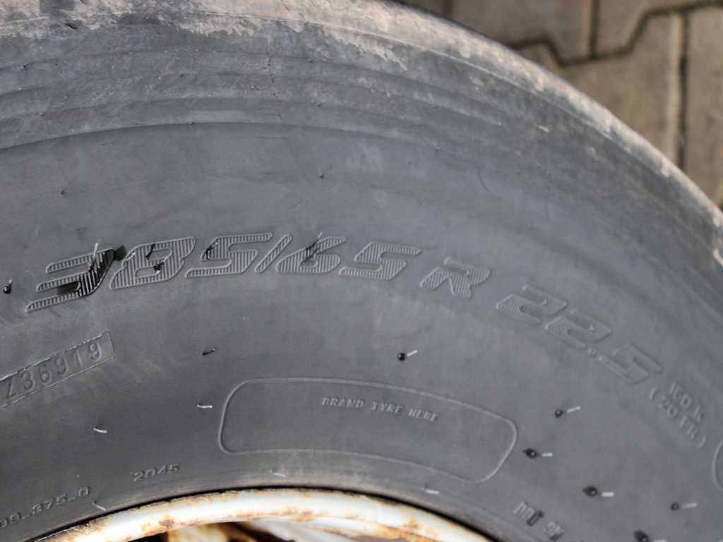 Semiremorcă cisternă Feldbinder TSA, LIFT AXLE, 32 m³: Foto 20 Semiremorcă cisternă Feldbinder TSA, LIFT AXLE, 32 m³: Foto 20