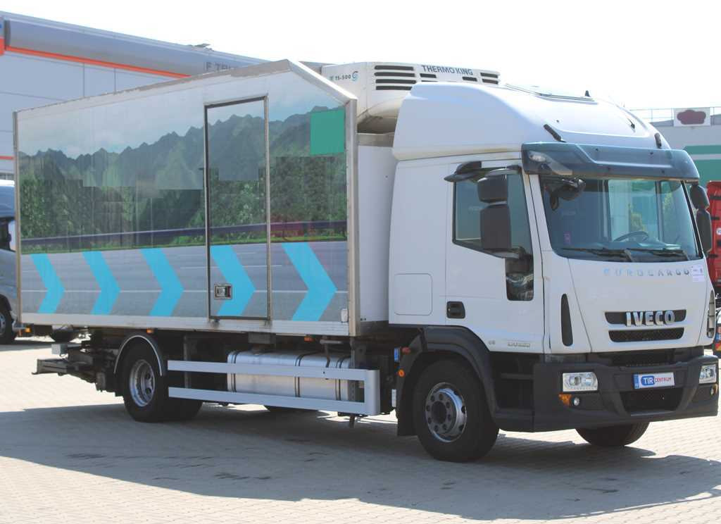 Iveco EUROCARGO 150E28, THERMO-KING TS-500, HYDRAULIC FRONT - Camion frigider: Foto 2 Iveco EUROCARGO 150E28, THERMO-KING TS-500, HYDRAULIC FRONT - Camion frigider: Foto 2