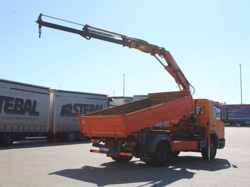 Mercedes-Benz Atego 1523, HYDRAULIC ARM ATLAS 60.1, THREE-SIDED - Camion basculantă, Camion cu macara: Foto 4 Mercedes-Benz Atego 1523, HYDRAULIC ARM ATLAS 60.1, THREE-SIDED - Camion basculantă, Camion cu macara: Foto 4