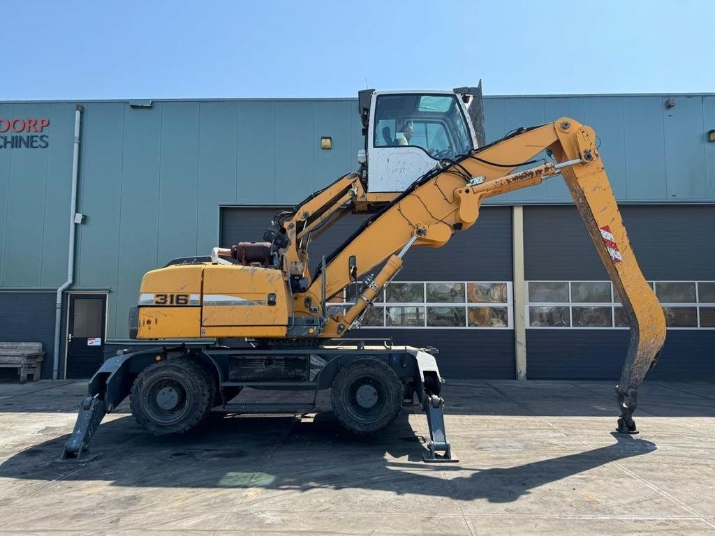 Liebherr A 316 - Excavator pentru manipulare de materiale: Foto 5 Liebherr A 316 - Excavator pentru manipulare de materiale: Foto 5