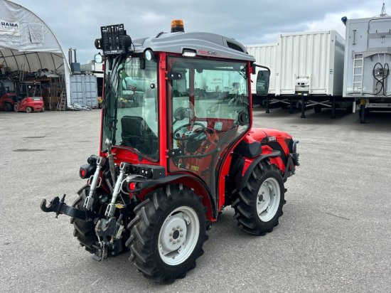 Antonio Carraro SRX 5800 TORA REDCAB, YANMAR; RADIO; KLIMA; RevGuide - Tractor mic: Foto 5 Antonio Carraro SRX 5800 TORA REDCAB, YANMAR; RADIO; KLIMA; RevGuide - Tractor mic: Foto 5