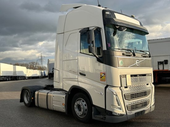 Volvo FH 460 E6, Low Deck, Voll-Luft, I Save, I-Shift, Standklima - Cap tractor: Foto 3 Volvo FH 460 E6, Low Deck, Voll-Luft, I Save, I-Shift, Standklima - Cap tractor: Foto 3