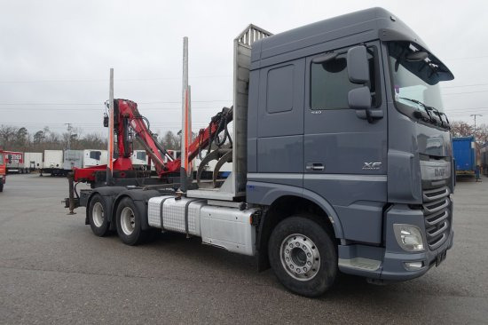 DAF FAT XF 510 mit Penz Ladekran 15Z8.70 inkl. Holzgreifer 6x4 - Camion forestier: Foto 3 DAF FAT XF 510 mit Penz Ladekran 15Z8.70 inkl. Holzgreifer 6x4 - Camion forestier: Foto 3