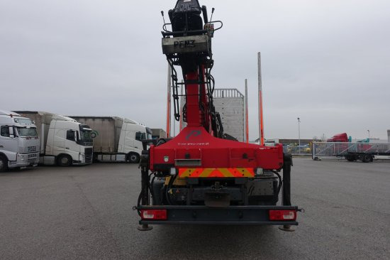 DAF FAT XF 510 mit Penz Ladekran 15Z8.70 inkl. Holzgreifer 6x4 - Camion forestier: Foto 5 DAF FAT XF 510 mit Penz Ladekran 15Z8.70 inkl. Holzgreifer 6x4 - Camion forestier: Foto 5