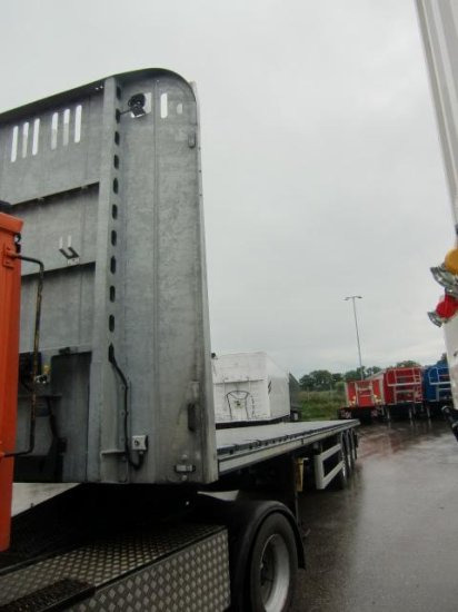 Gsodam 3-Achs Plateau, Liftachse, Rungenstöcke - Semiremorcă platformă: Foto 3 Gsodam 3-Achs Plateau, Liftachse, Rungenstöcke - Semiremorcă platformă: Foto 3