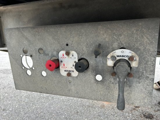 Remorcă cu prelată Junge Durchlader, Anhänger: Foto 10 Remorcă cu prelată Junge Durchlader, Anhänger: Foto 10