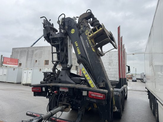 MAN TGS 33.510 BL 6x4, Intarder, Holztransporter, LIV 120Z - Camion forestier, Camion cu macara: Foto 4 MAN TGS 33.510 BL 6x4, Intarder, Holztransporter, LIV 120Z - Camion forestier, Camion cu macara: Foto 4