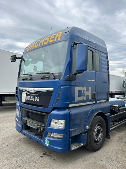 MAN TGX 26.440 XLX 6x2 Liftachse, Euro 6, Retarder, Motorschaden engine damage! - Camion transport containere/ Swap body: Foto 3 MAN TGX 26.440 XLX 6x2 Liftachse, Euro 6, Retarder, Motorschaden engine damage! - Camion transport containere/ Swap body: Foto 3