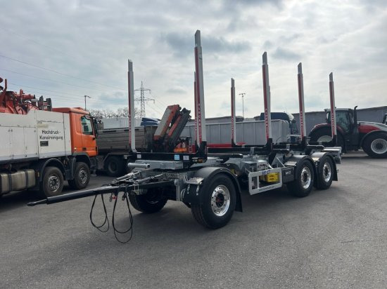 MF-CT, Holzanhänger, 3-Achsen, 4 Rungenpaare, - Remorcă transport busteni: Foto 1 MF-CT, Holzanhänger, 3-Achsen, 4 Rungenpaare, - Remorcă transport busteni: Foto 1