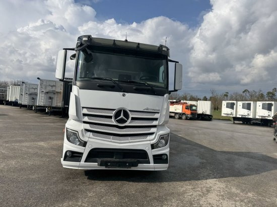 Mercedes-Benz Actros 2653, Retarder, Pritsche, Hiab Hipro 232 ES5 - Camion platformă, Camion cu macara: Foto 2 Mercedes-Benz Actros 2653, Retarder, Pritsche, Hiab Hipro 232 ES5 - Camion platformă, Camion cu macara: Foto 2