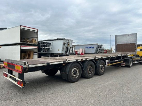 Schwarzmüller Plateau-Auflieger J Serie - Semiremorcă platformă: Foto 4 Schwarzmüller Plateau-Auflieger J Serie - Semiremorcă platformă: Foto 4