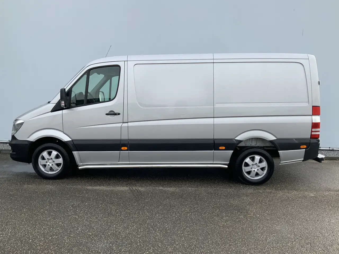 Mercedes-Benz Sprinter 313 2.2 CDI 366 HDAirco Alu Velg Side Bar Trekhaak - Dubă: Foto 3 Mercedes-Benz Sprinter 313 2.2 CDI 366 HDAirco Alu Velg Side Bar Trekhaak - Dubă: Foto 3