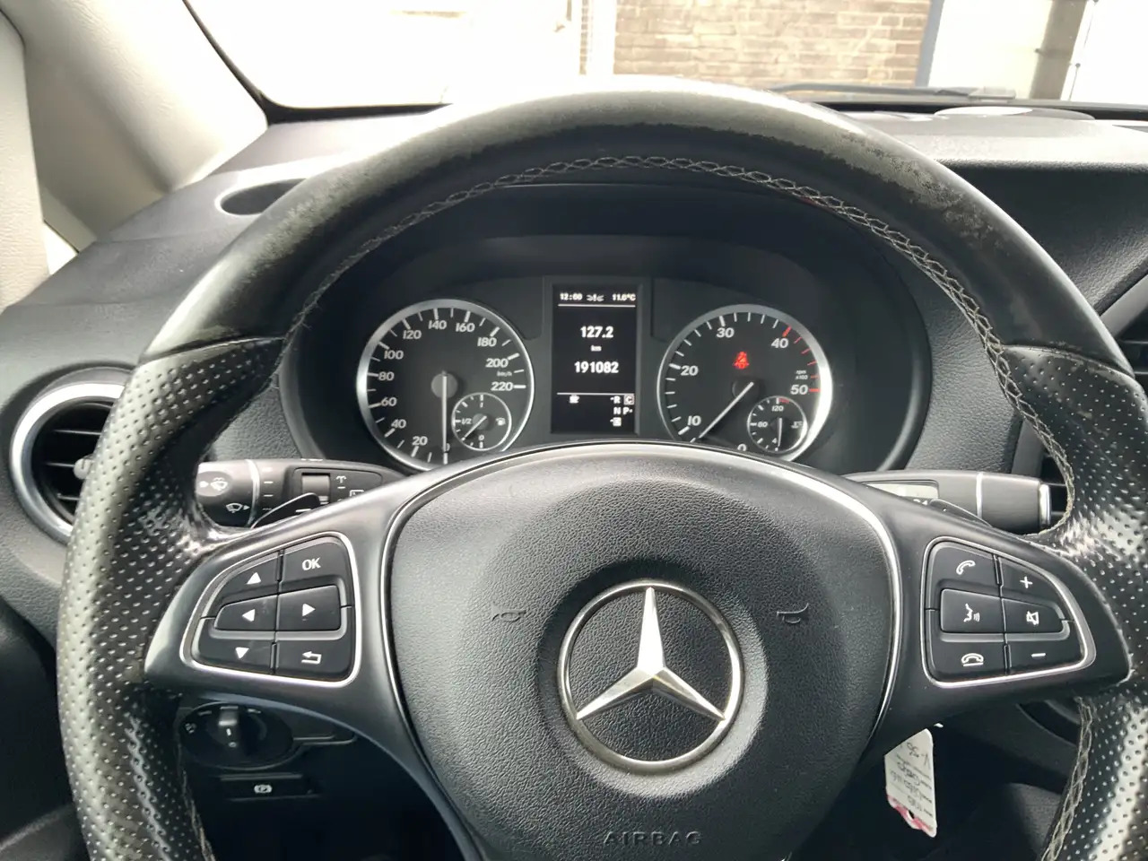 Mercedes-Benz Vito 116 CDI Lang Automaat Airco Cruise Camera Trekhaak - Dubă: Foto 4 Mercedes-Benz Vito 116 CDI Lang Automaat Airco Cruise Camera Trekhaak - Dubă: Foto 4