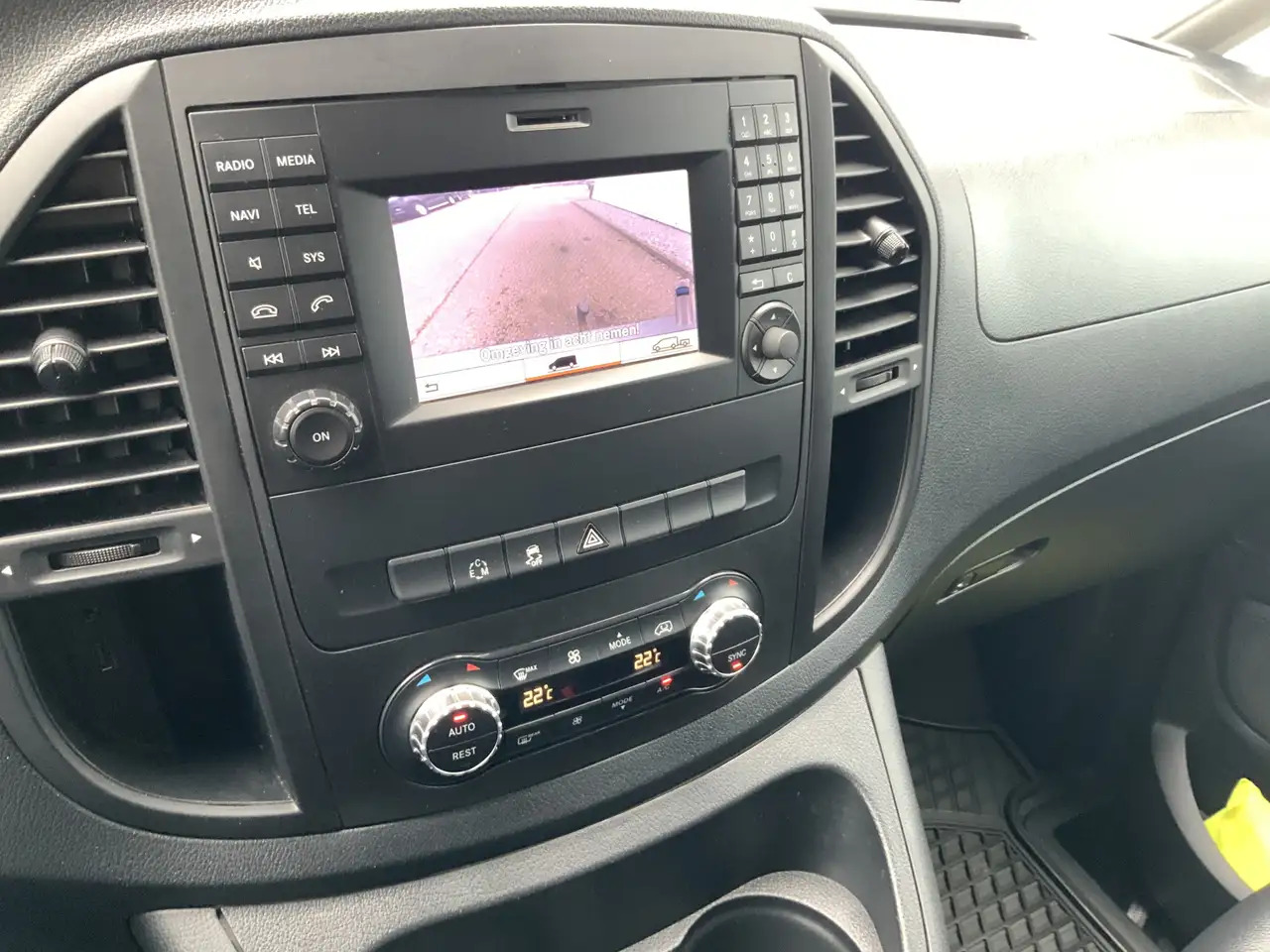 Mercedes-Benz Vito 116 CDI Lang Automaat Airco Cruise Camera Trekhaak - Dubă: Foto 3 Mercedes-Benz Vito 116 CDI Lang Automaat Airco Cruise Camera Trekhaak - Dubă: Foto 3