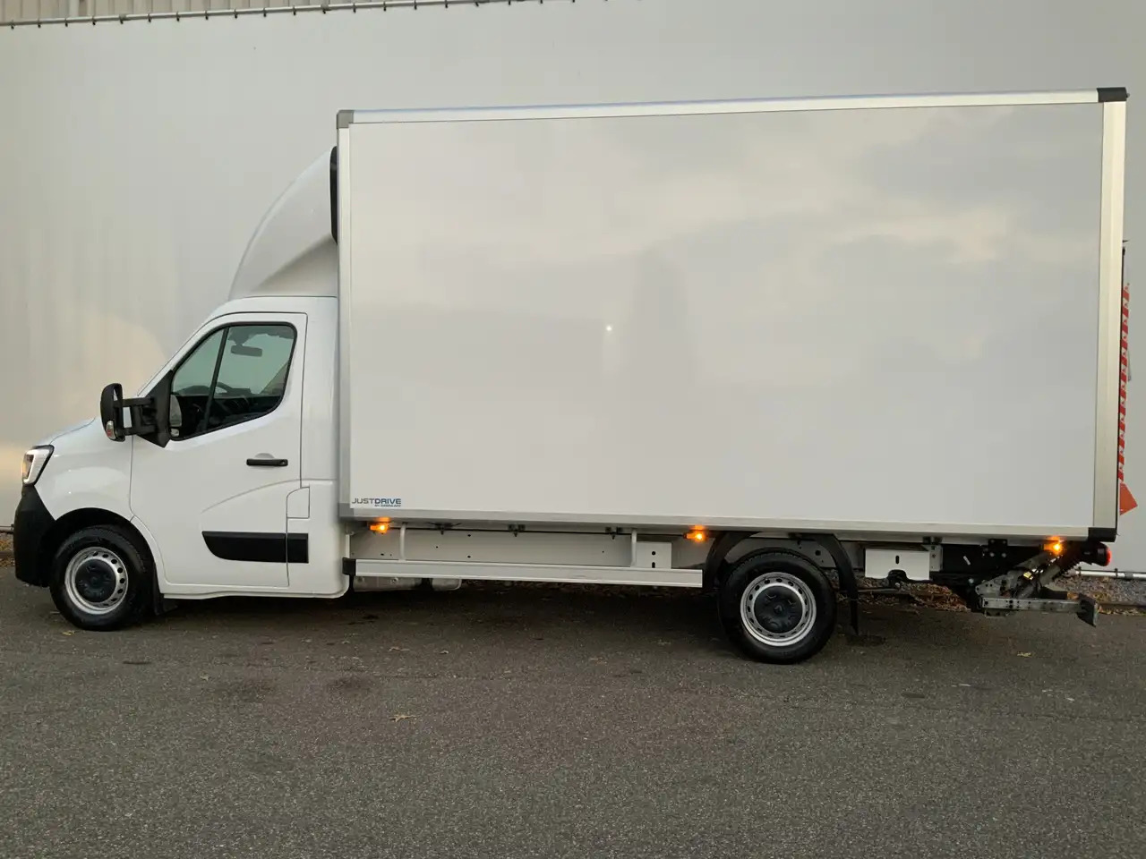 Renault Master T35 2.3 dCi 145 L3 Meubelbak&Klep Zijdeur Airco Cr - Autoutilitară box: Foto 3 Renault Master T35 2.3 dCi 145 L3 Meubelbak&Klep Zijdeur Airco Cr - Autoutilitară box: Foto 3