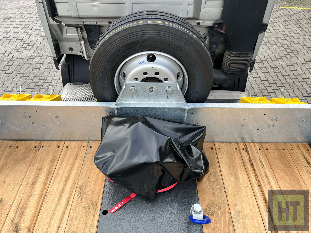 Faymonville MAX Trailer 3-Achs-Semi-hydr.Ladeboden mit Rampen-Holzbelag - Semiremorcă transport agabaritic: Foto 3 Faymonville MAX Trailer 3-Achs-Semi-hydr.Ladeboden mit Rampen-Holzbelag - Semiremorcă transport agabaritic: Foto 3