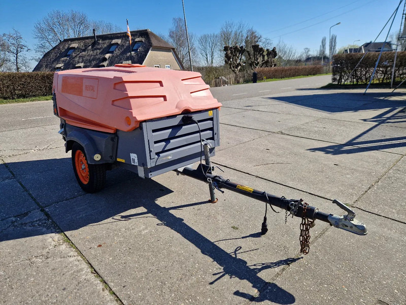 Atlas-Copco XAS57 in zeer nette staat - Compresor de aer: Foto 2 Atlas-Copco XAS57 in zeer nette staat - Compresor de aer: Foto 2