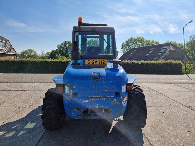 Manitou M50-4, 4X4 ruwterreinheftruck - Stivuitor de teren dificil: Foto 4 Manitou M50-4, 4X4 ruwterreinheftruck - Stivuitor de teren dificil: Foto 4