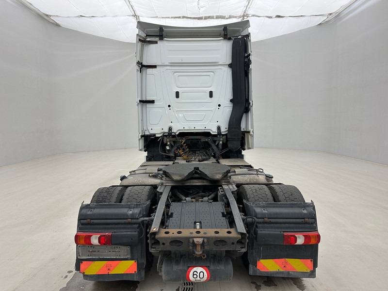 Cap tractor Mercedes-Benz Actros 1842: Foto 6 Cap tractor Mercedes-Benz Actros 1842: Foto 6