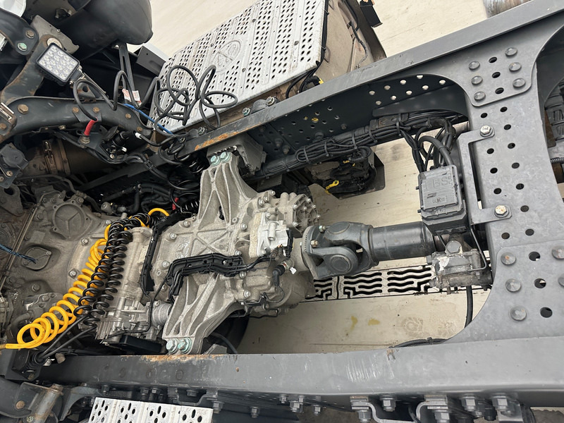 Cap tractor Mercedes-Benz Actros 1942: Foto 8 Cap tractor Mercedes-Benz Actros 1942: Foto 8