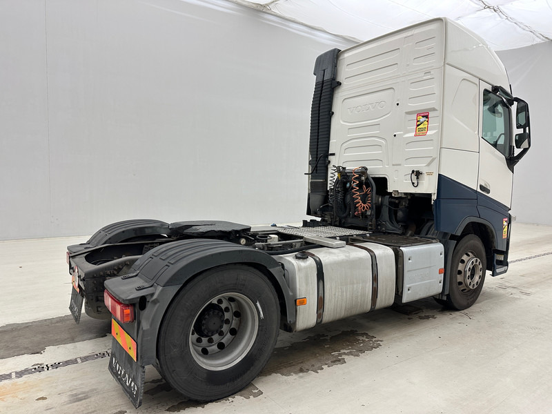 Volvo FH 420 Globetrotter - ADR - Cap tractor: Foto 5 Volvo FH 420 Globetrotter - ADR - Cap tractor: Foto 5